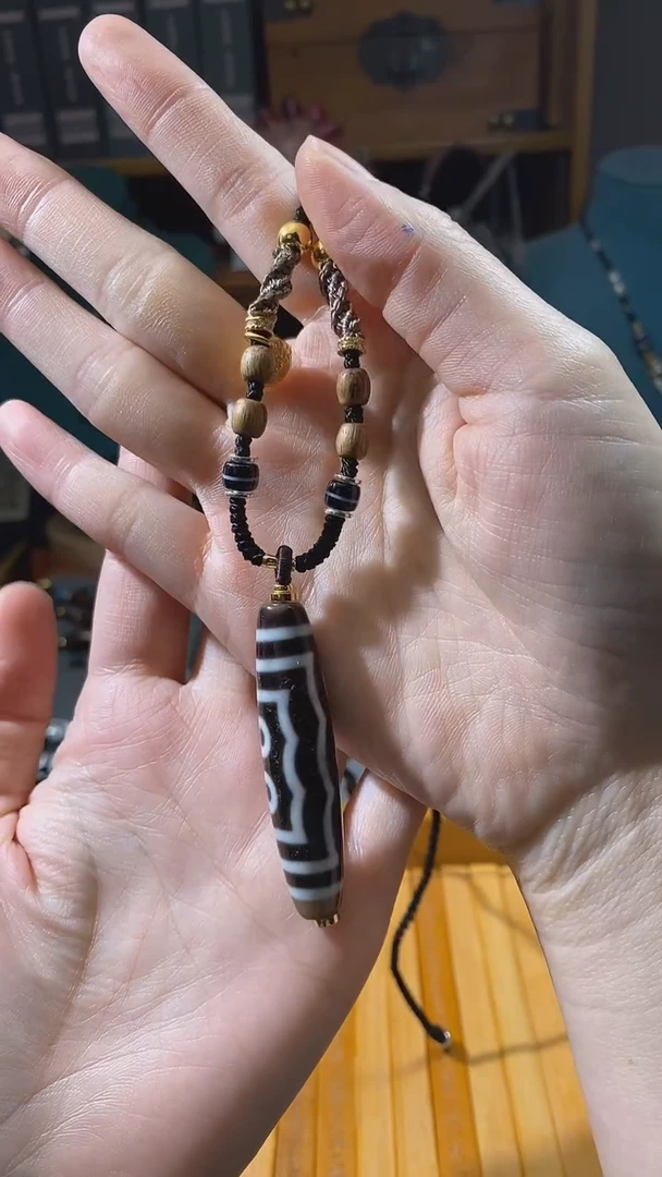 未镶嵌颈饰玛瑙/玉髓（覆膜）C07700多样性发一