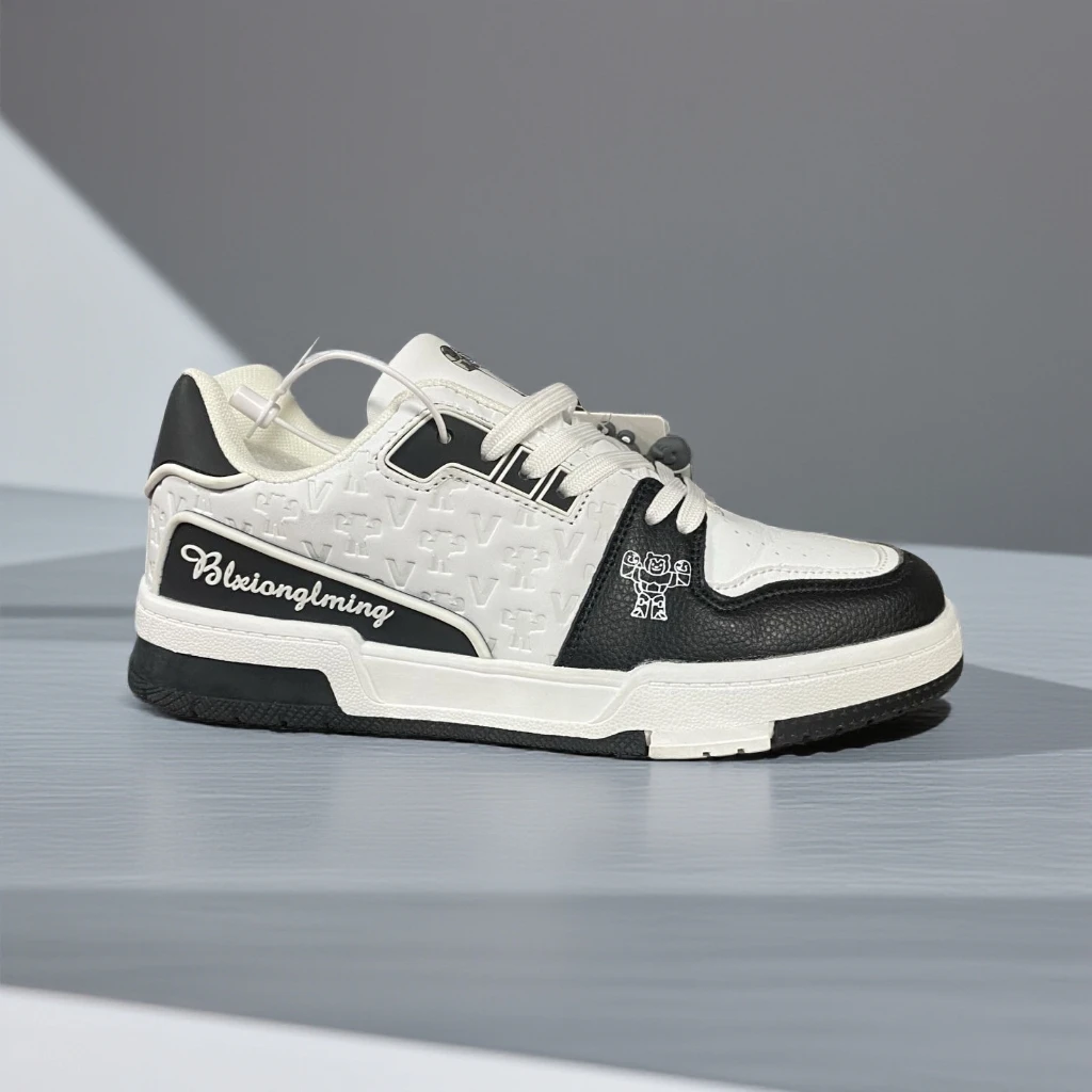 9999百搭男女情侣款休闲板鞋男女鞋　暴