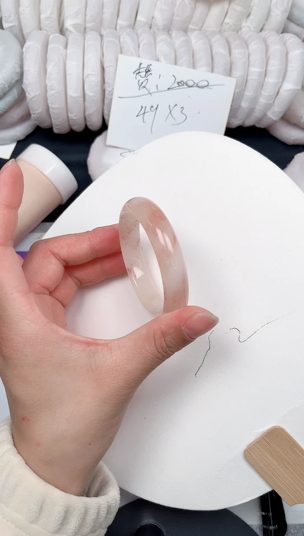 未镶嵌手镯石英质玉35-52