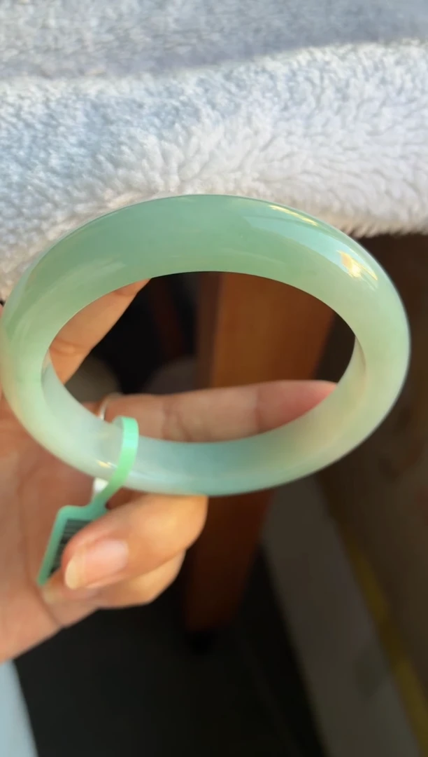 未镶嵌手镯翡翠（高货）特色稀缺天青绿15号