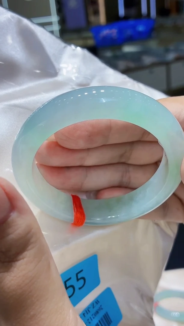 未镶嵌手镯翡翠翡翠手镯55