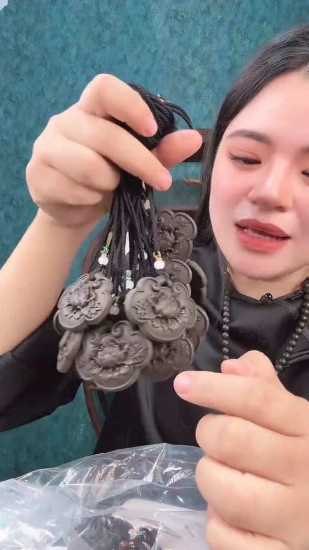 珠串苏合香方牡丹锁香牌