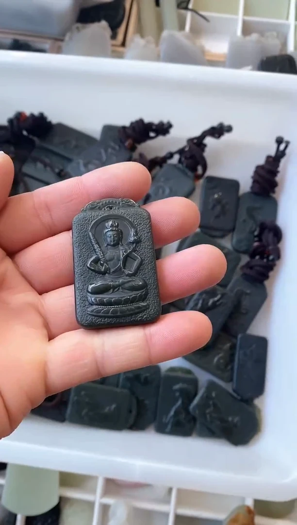 【闪购商品】和田玉吊坠(不含链)未镶嵌虎守护神