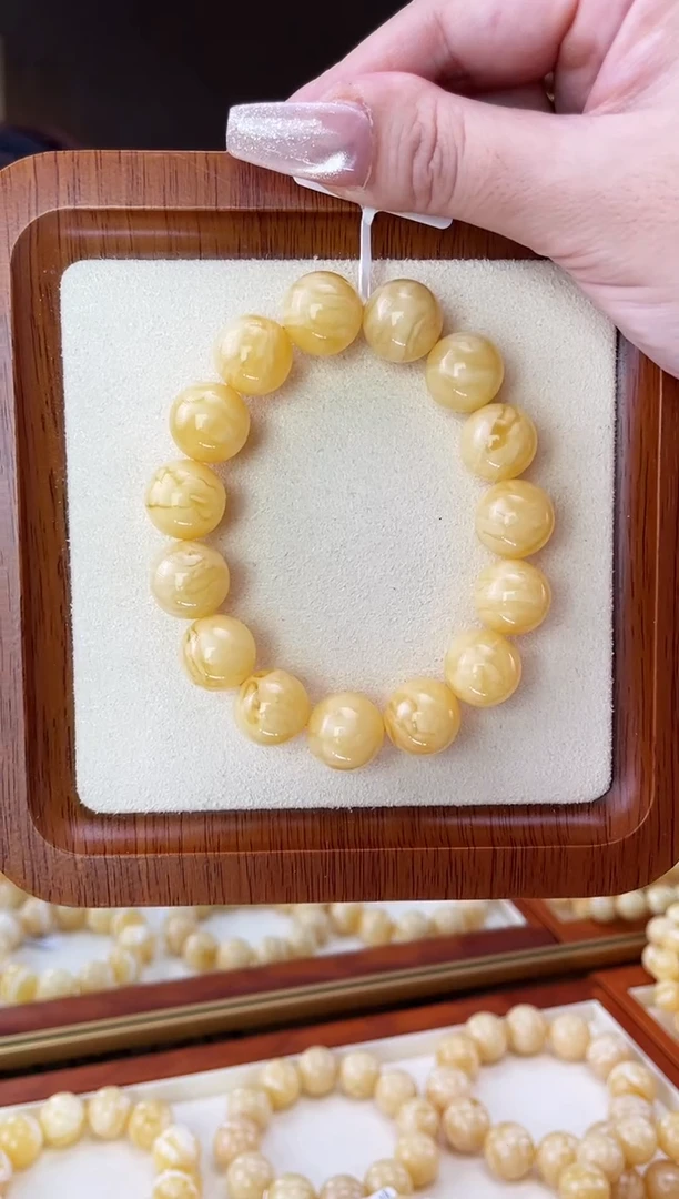 裸石蜜蜡未镶嵌手串
