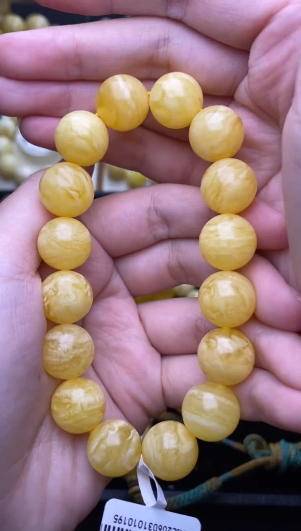 未镶嵌琥珀裸石 大小姐珠宝严选134