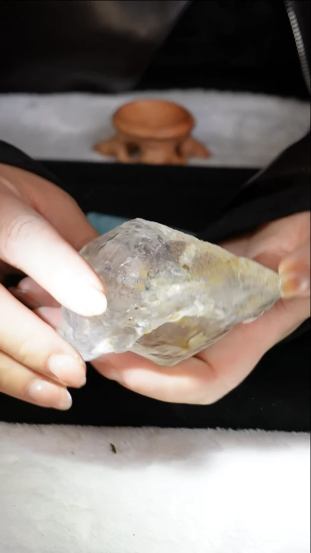 未镶嵌珠宝半成品水晶水胆原石D94