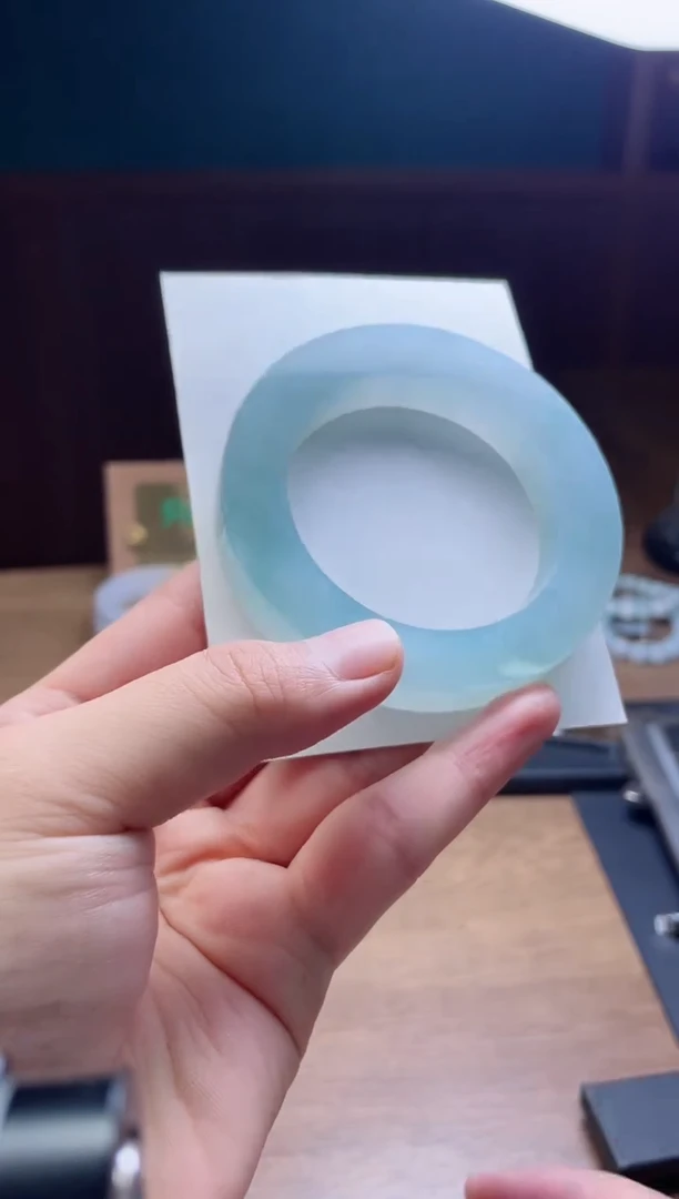 未镶嵌手镯定制翡翠大*龙定制