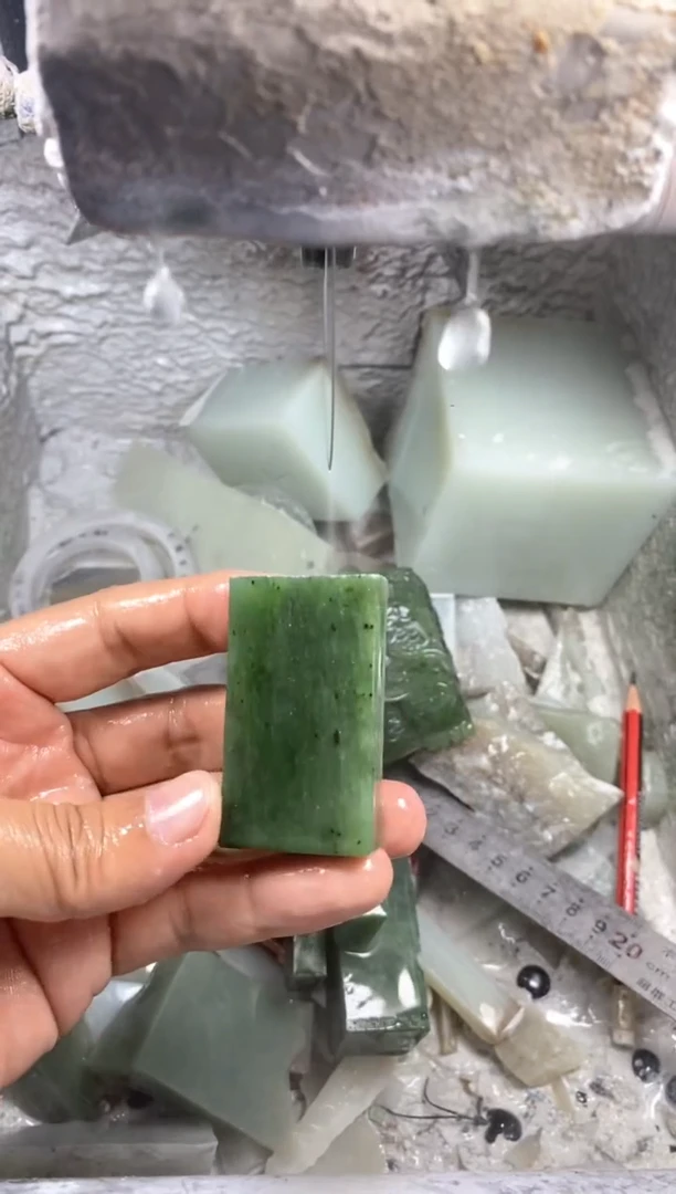 定制和田玉定制挂件3*5