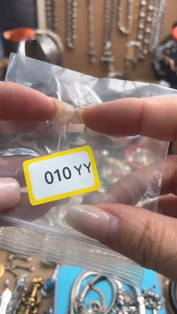 瓷片新永华世家210小姨子