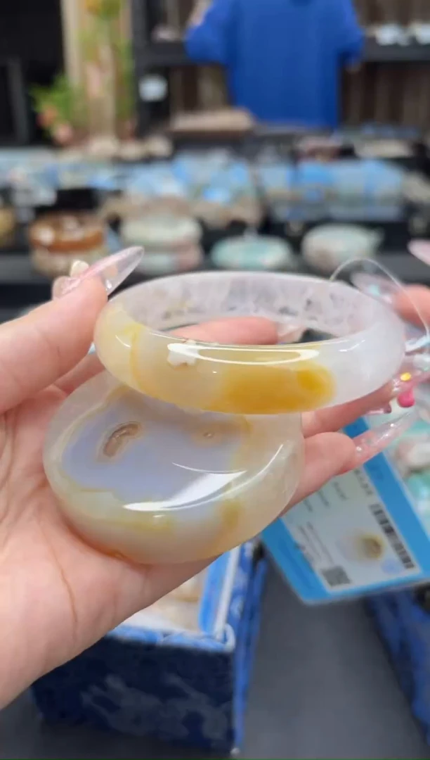 未镶嵌手镯石英质玉227(60圈赠送镯心)