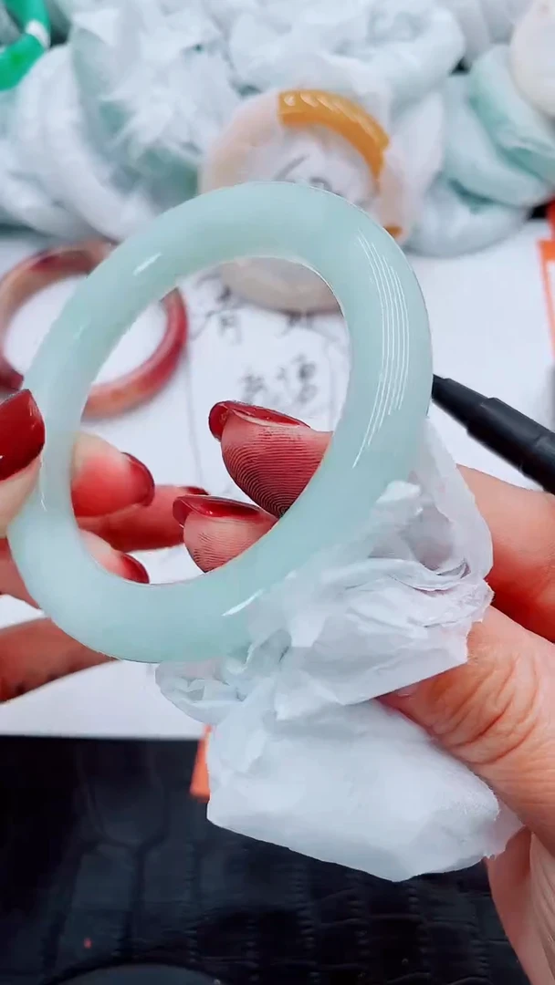 【闪购商品】石英质玉手镯未镶嵌S68-57-58