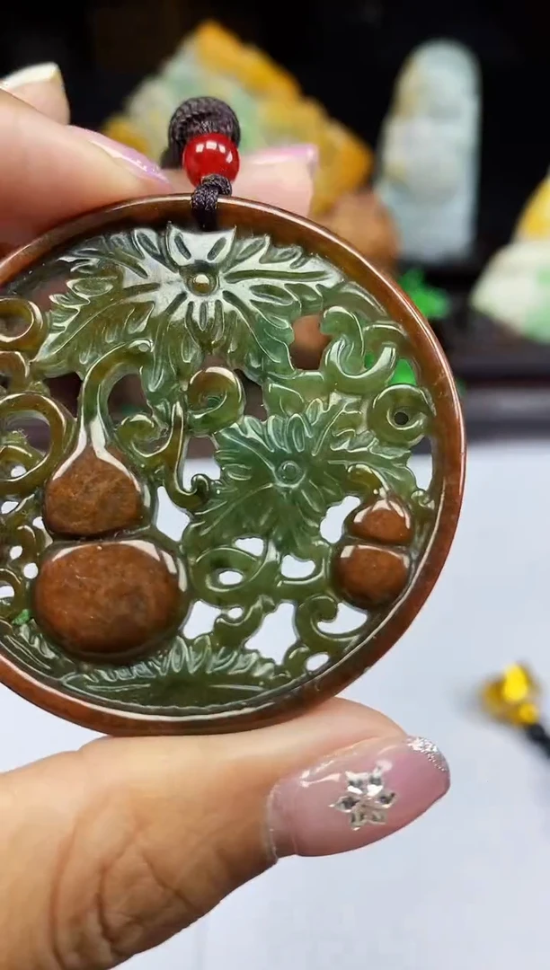 【闪购商品】翡翠颈饰未镶嵌翡翠A货