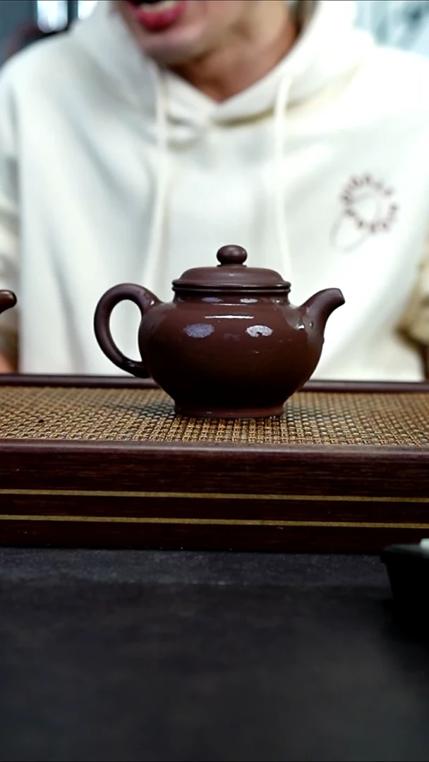 茶壶紫砂   LXQ    老紫泥     掇只      280cc