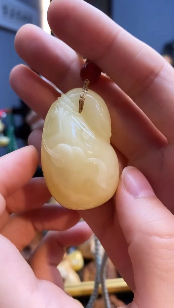 琥珀颈饰未镶嵌吊坠4