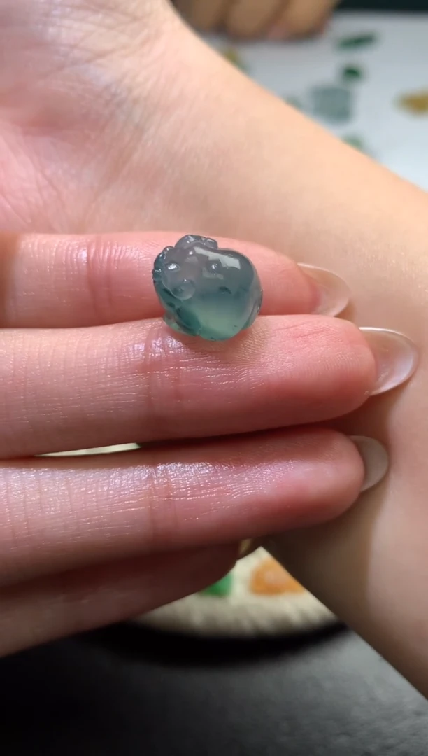 未镶嵌定制翡翠毛货 12.6-10.7-8.2