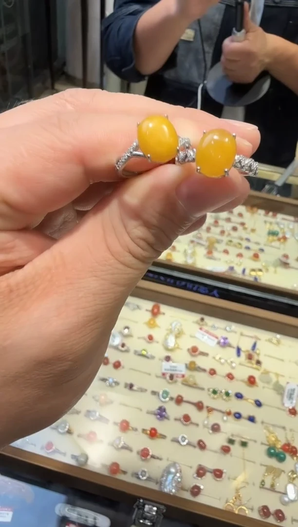 银S925镶嵌蜜蜡戒指多样性发一