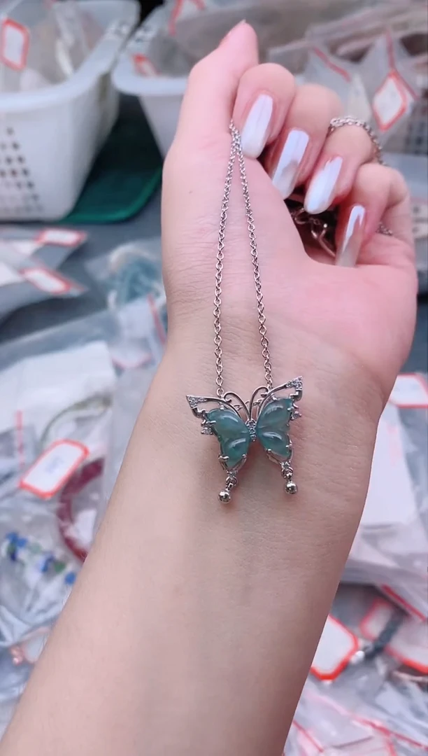 翡翠未镶嵌颈饰多样性发拍一发一