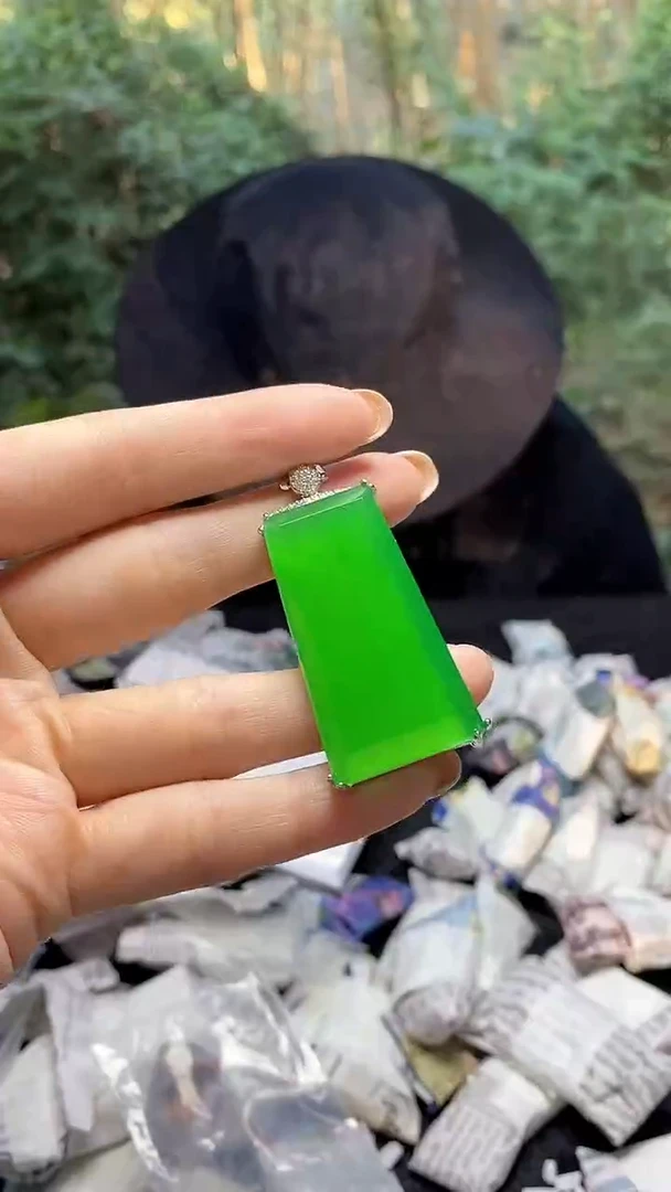 满色吊坠 所见即所得！！