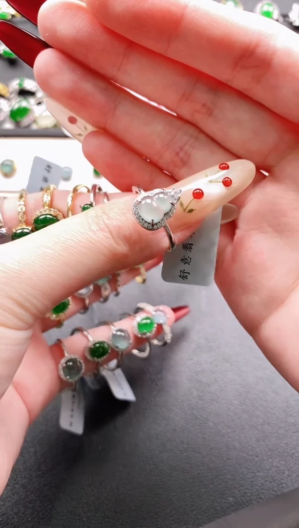 【闪购商品】翡翠戒指银S925镶嵌11111111