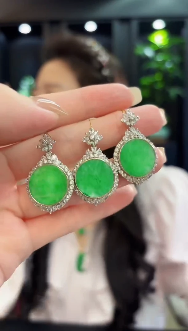 吊坠(不含链)未镶嵌翡翠缅料A货/多样性发货/一件