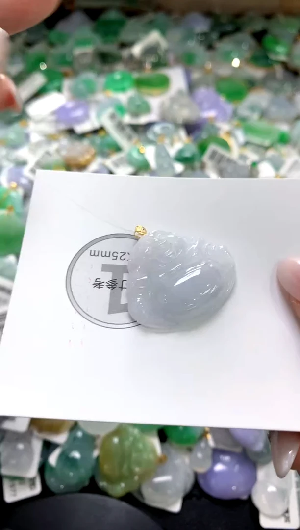 颈饰18K金镶嵌翡翠11111111111111111