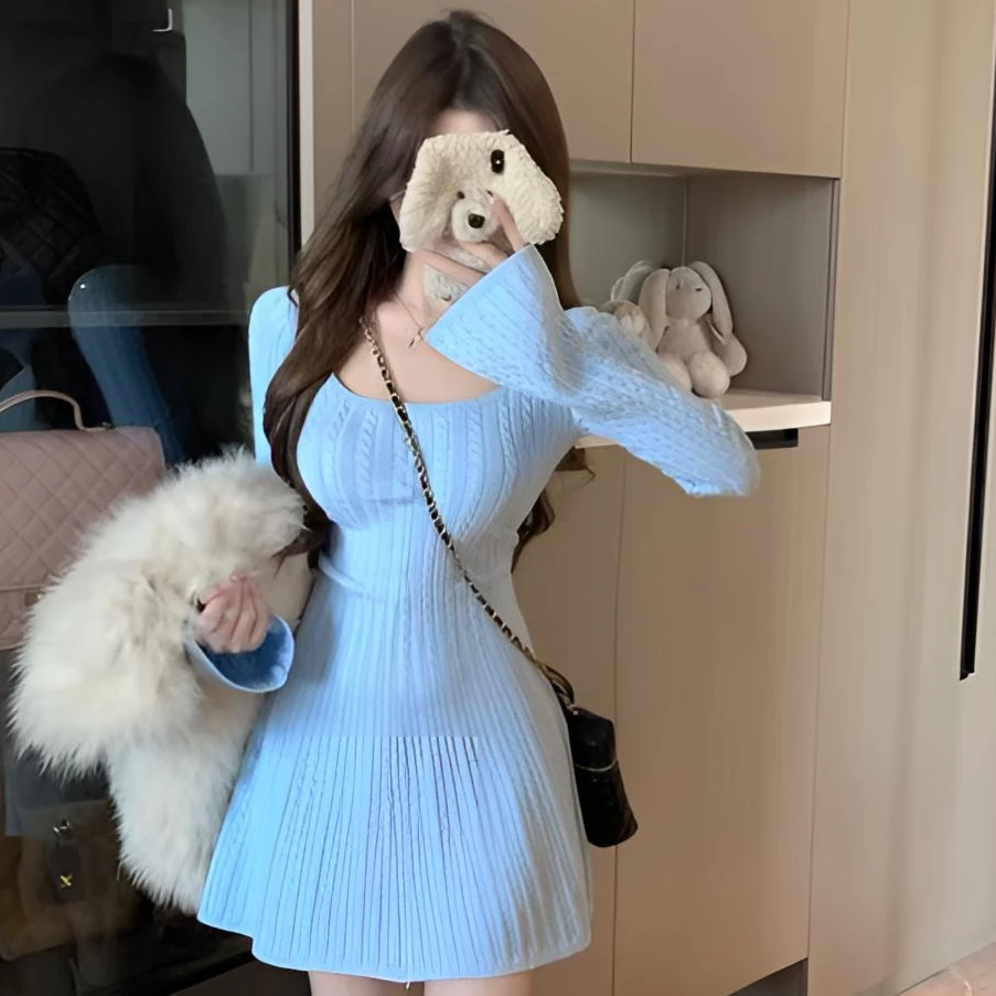 法式温柔纯欲风U领设计针织连衣裙女秋冬收腰显瘦麻花长袖a字裙子
