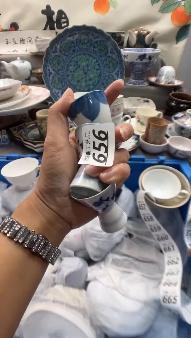 瓷片E****?656