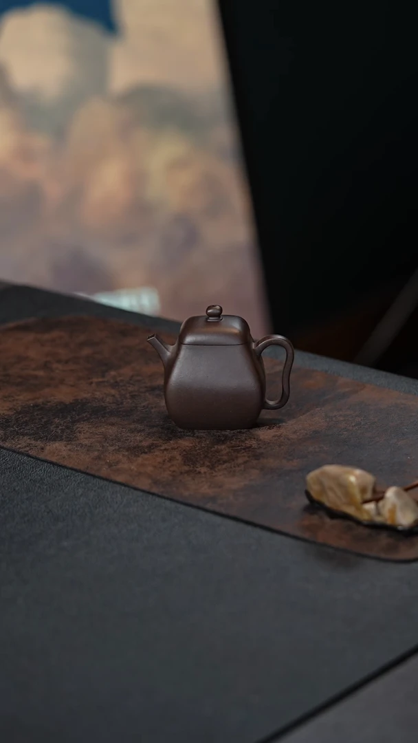 【闪购商品】紫砂茶壶小四方 紫泥 沈亮  130cc