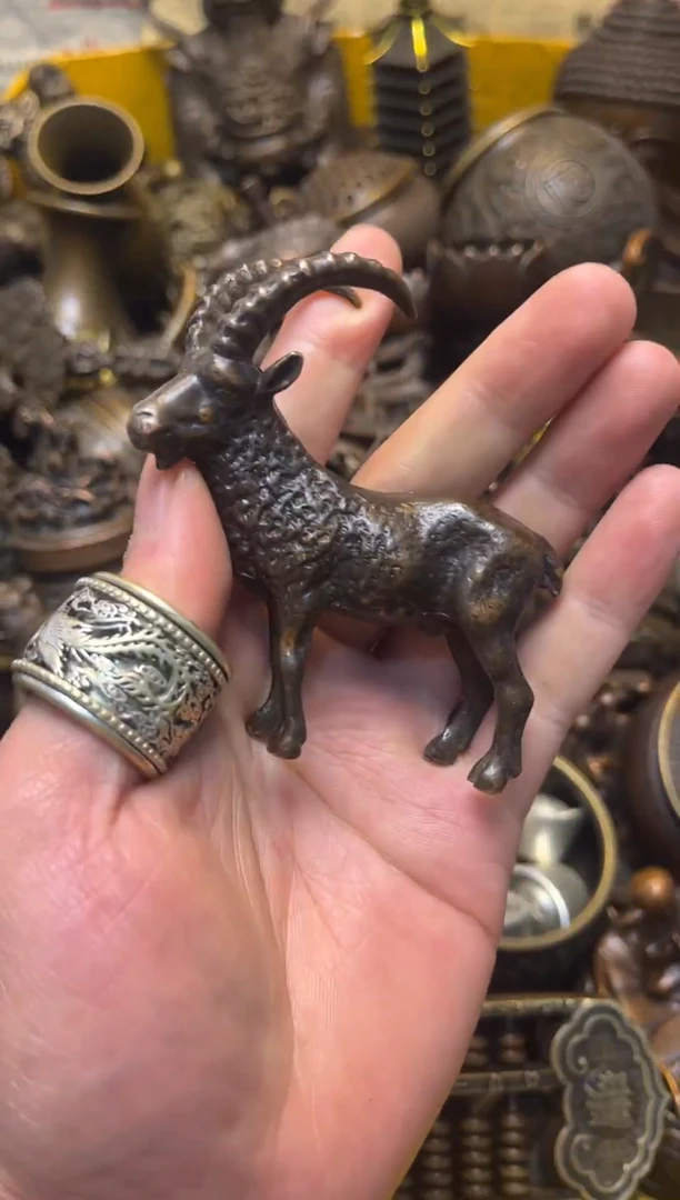 精美铜器，点击下单