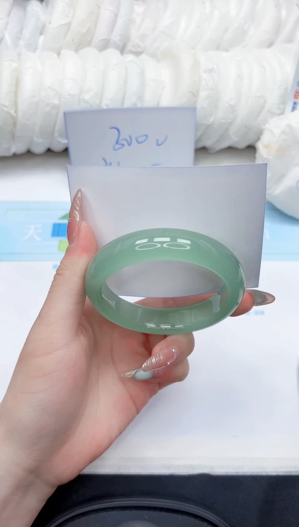 石英质玉手镯未镶嵌36-59