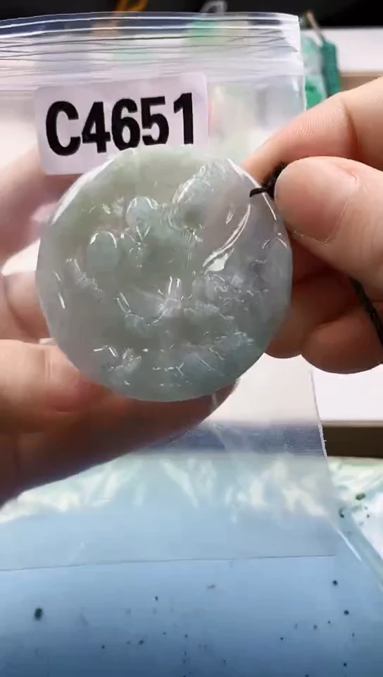 翡翠未镶嵌颈饰天然翡翠吊坠挂件