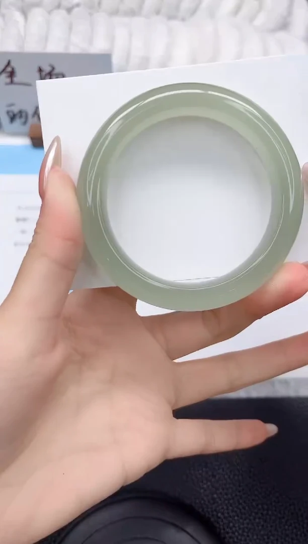 未镶嵌手镯石英质玉299-55