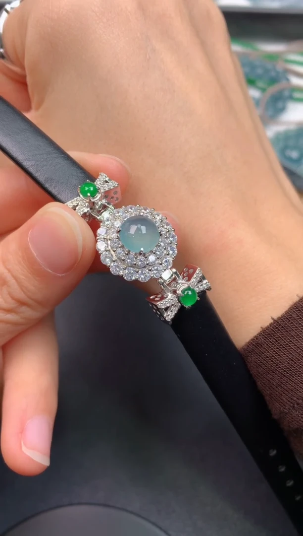 【闪购商品】翡翠颈饰银S925镶嵌YX227