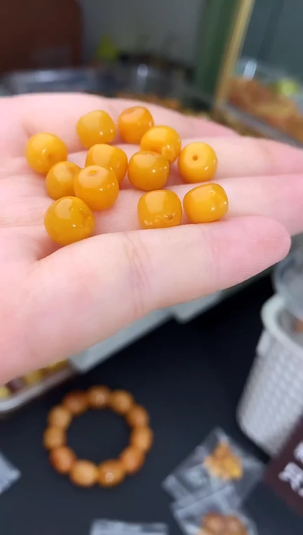 蜜蜡未镶嵌珠宝奇石5多样性发一件