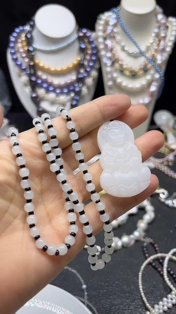 颈饰未镶嵌淡水珍珠多人