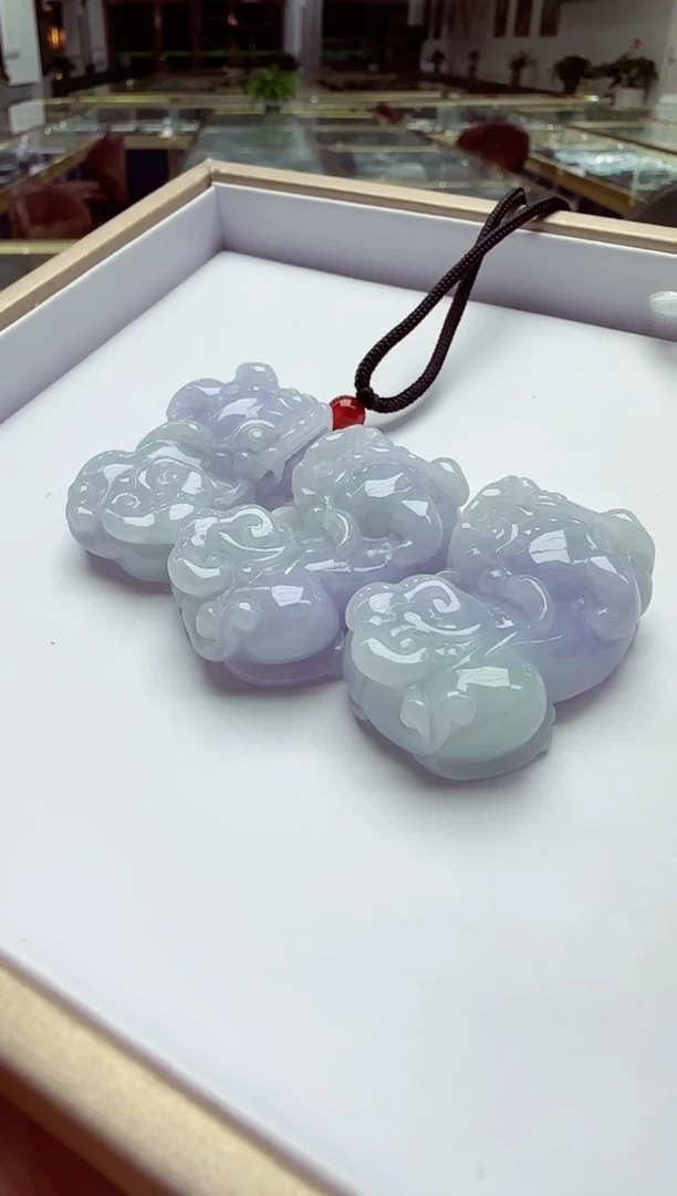 颈饰未镶嵌翡翠多样性发其一