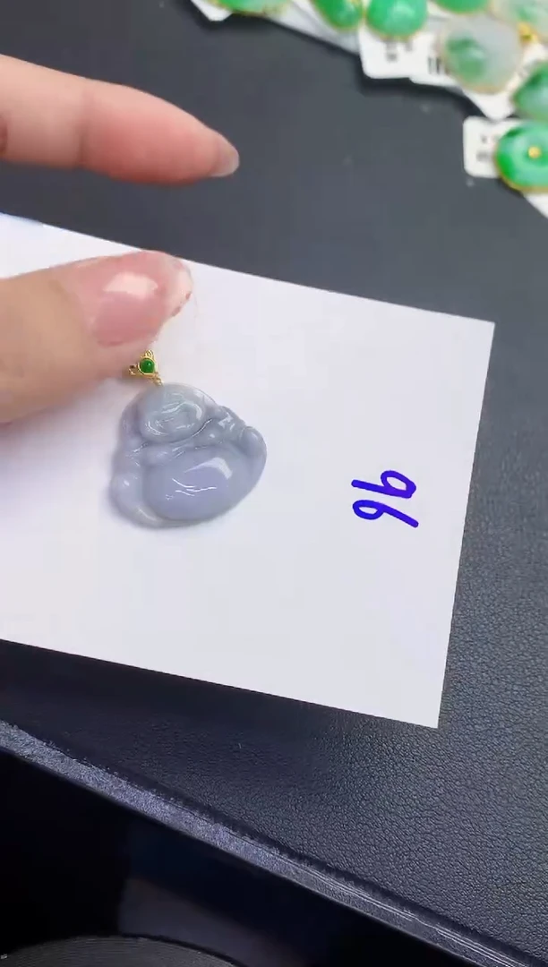 翡翠未镶嵌颈饰缅甸天然翡翠A货