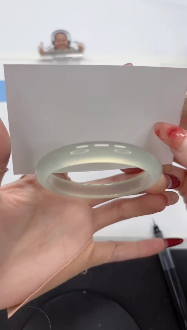 【闪购商品】石英质玉手镯未镶嵌A442-55.3