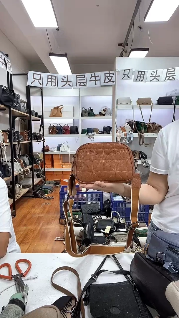 头层牛皮全场牛皮 双层香风黄