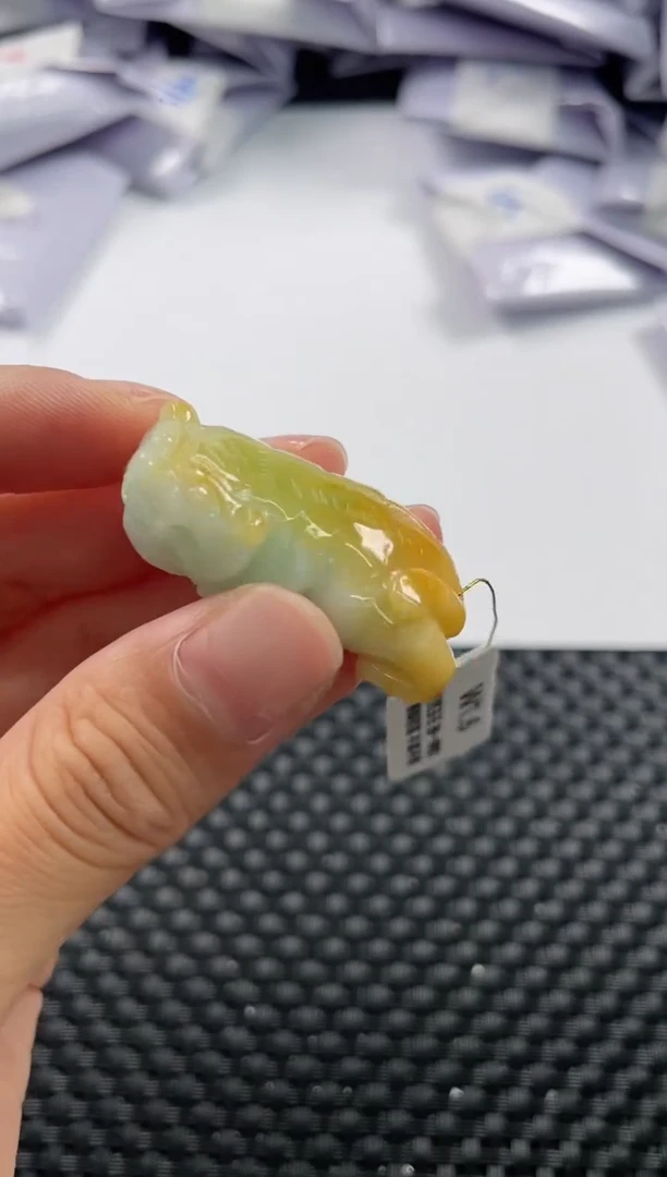 颈饰未镶嵌翡翠7924 老虎