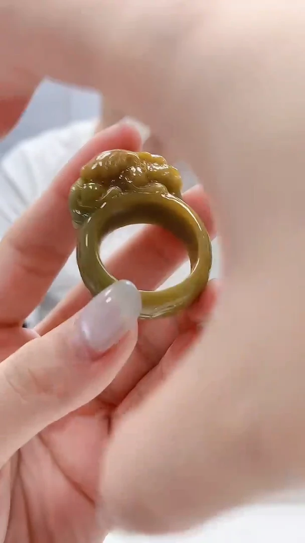 定制翡翠未镶嵌4898lr- 毛货挂件313