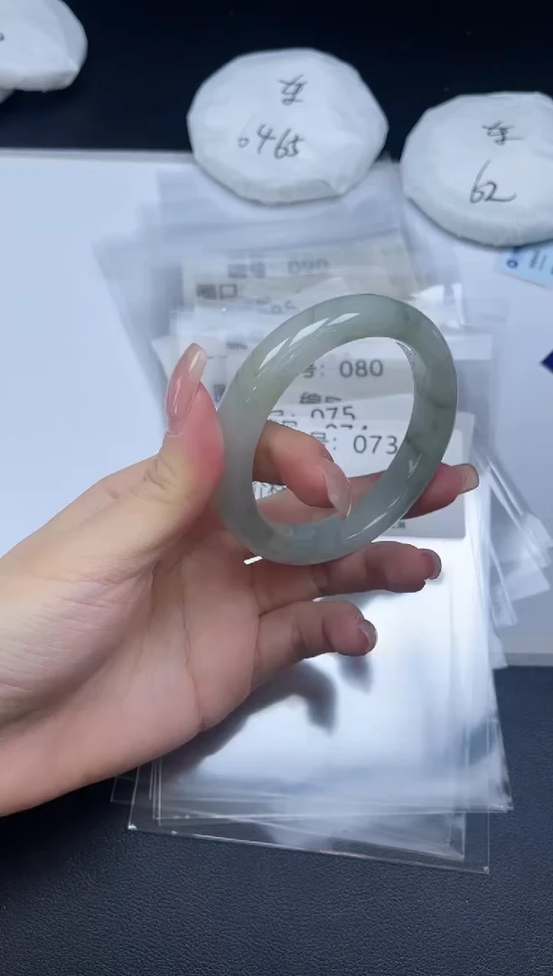 未镶嵌手镯石英质玉073-57