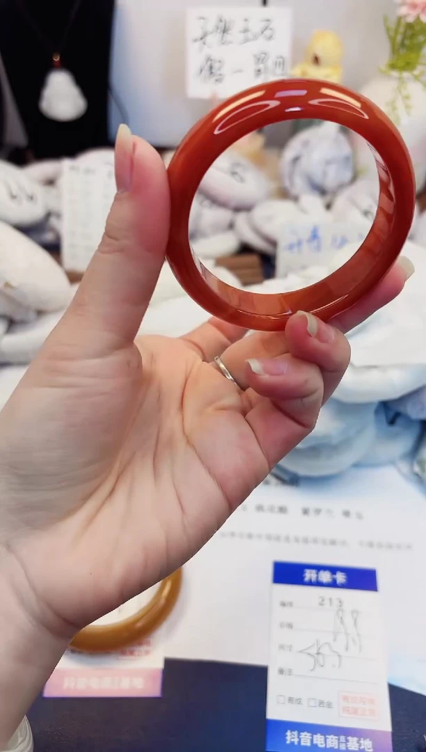 【闪购商品】石英质玉手镯未镶嵌213-玛瑙-圈口56