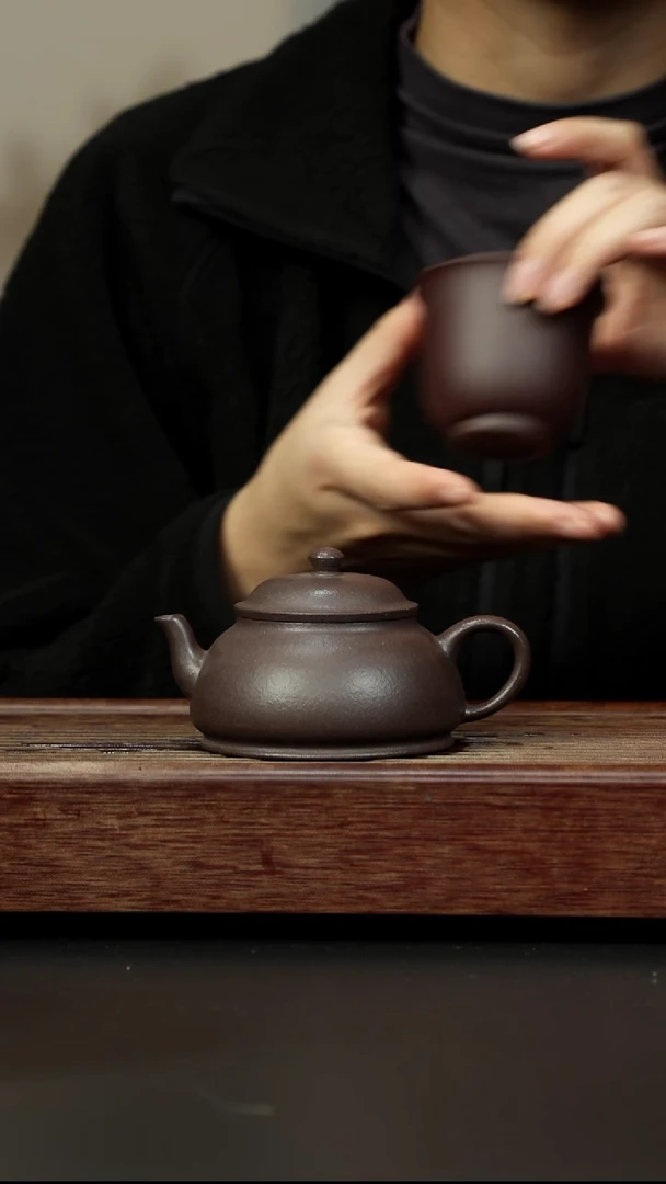 紫砂茶壶粗砂紫泥 宫灯限时送杯