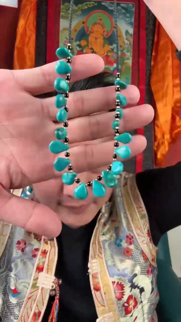 无非金属绿绿串串