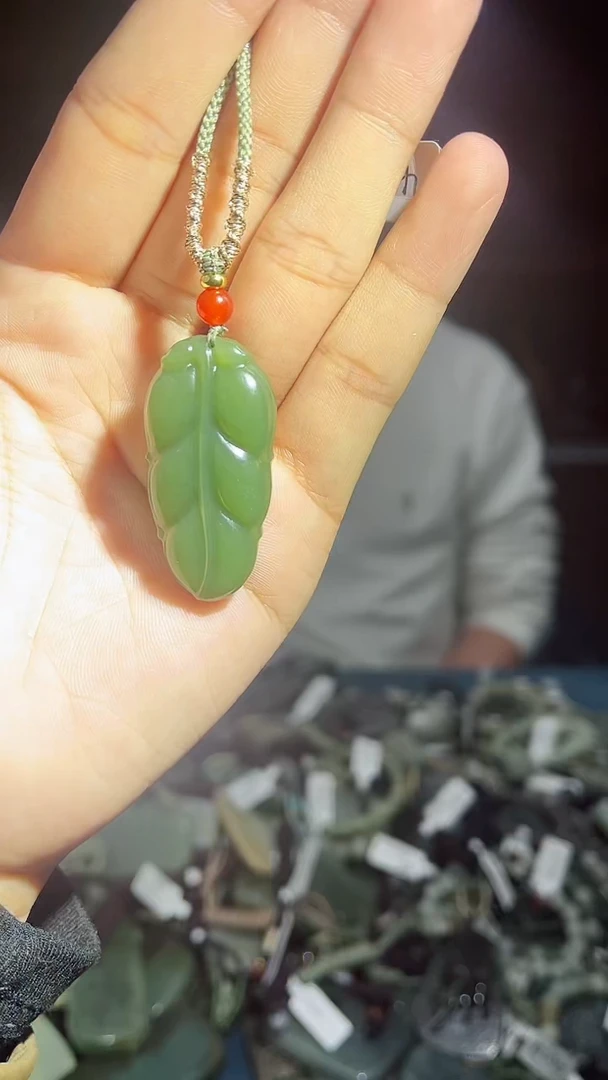 【闪购商品】和田玉（糖玉）颈饰未镶嵌多样性发货，一物一拍