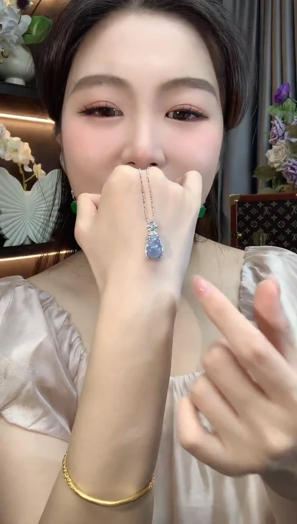 吊坠(不含链)18K金镶嵌翡翠A11翡翠紫货有一定色差