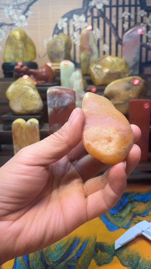 昌化石印石解*寿山石田料溪蛋
