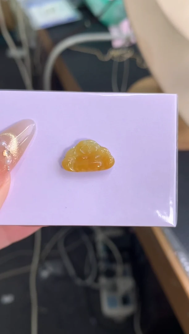 未镶嵌定制翡翠佛公