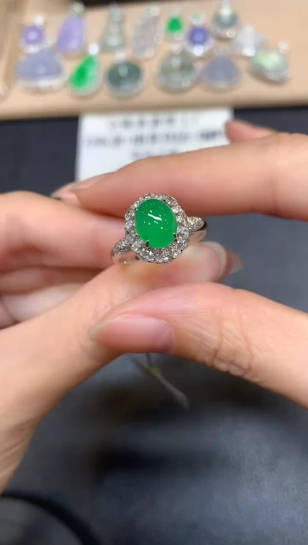 翡翠戒指18K金镶嵌【无服务费